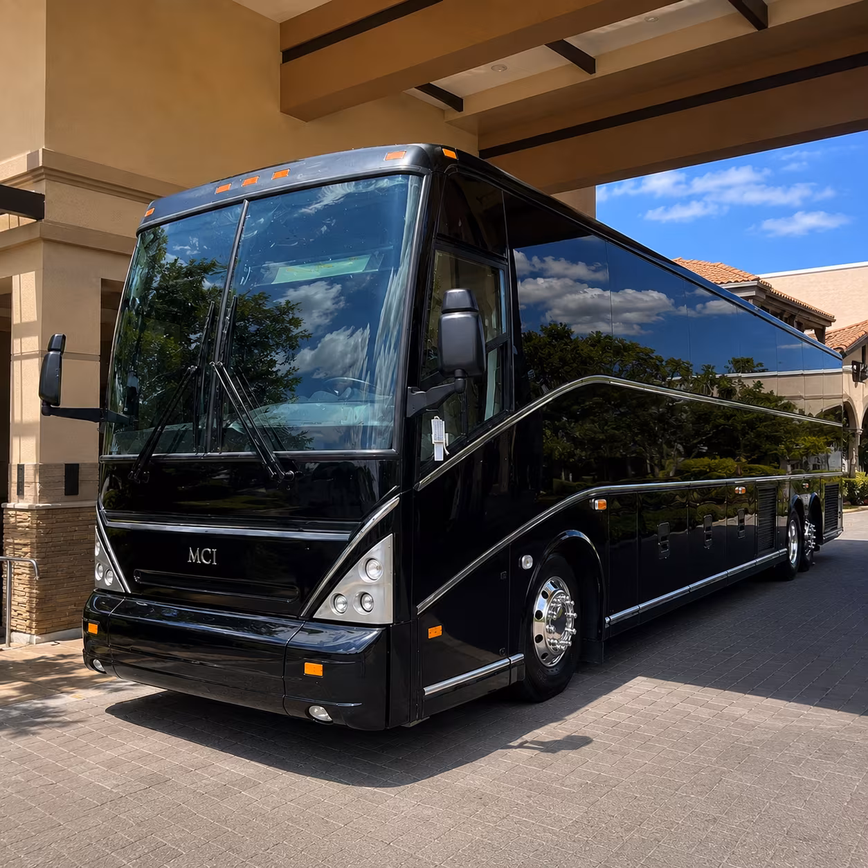 employee shuttle buses for odessa business parks and industrial facilities